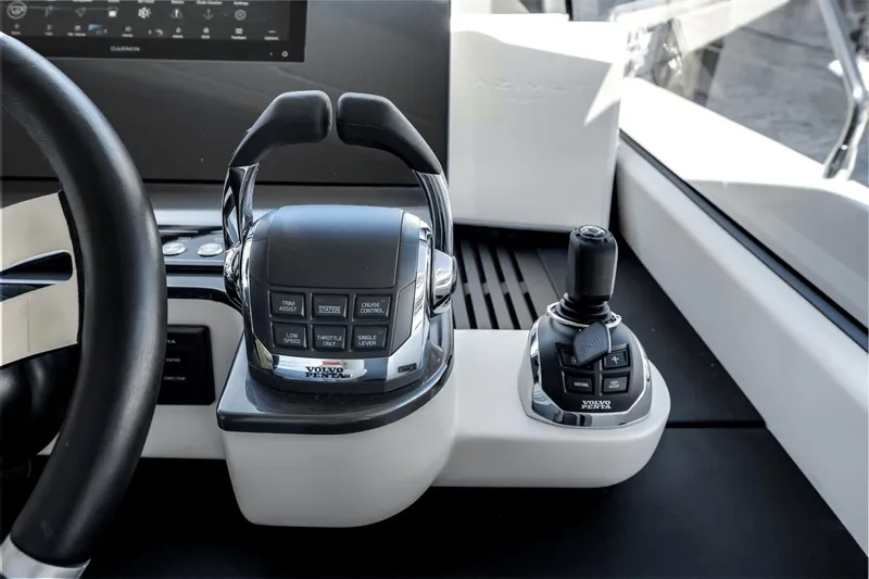 Trilogy T3 Yacht Photos Pics 