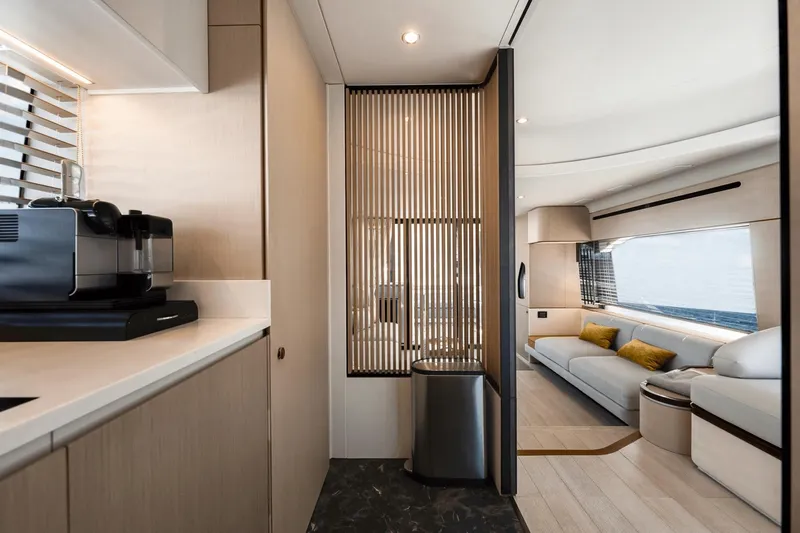 Trilogy T3 Yacht Photos Pics 