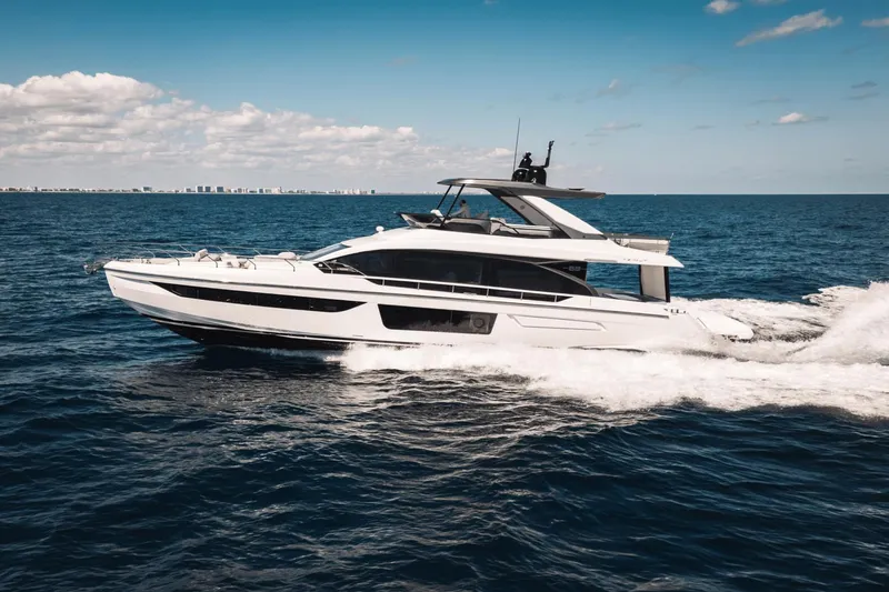 Trilogy T3 Yacht Photos Pics 
