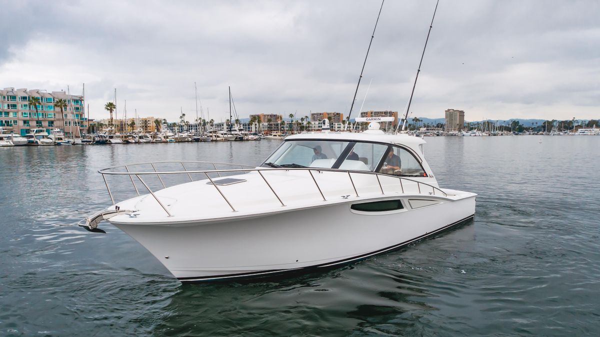 2023 Mag Bay 42 
