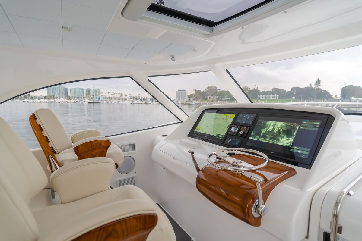 2023 Mag Bay 42 