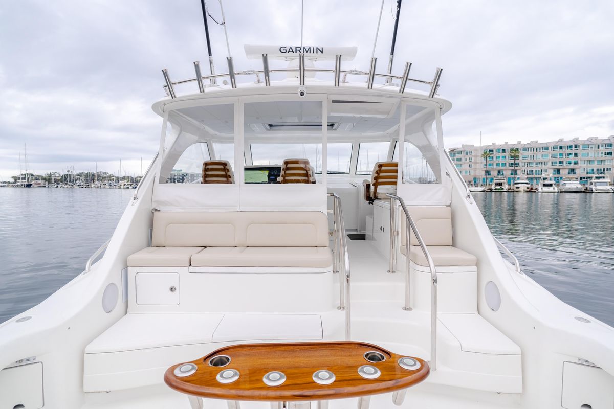 2023 Mag Bay 42 