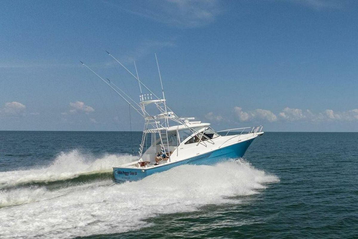 2018 Viking 44 