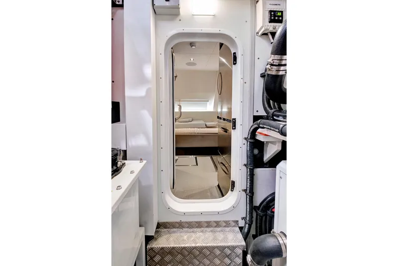 Misty K Yacht Photos Pics Interior view of 2024 Sunseeker 76 Yacht, showcasing modern design and luxurious cabin.