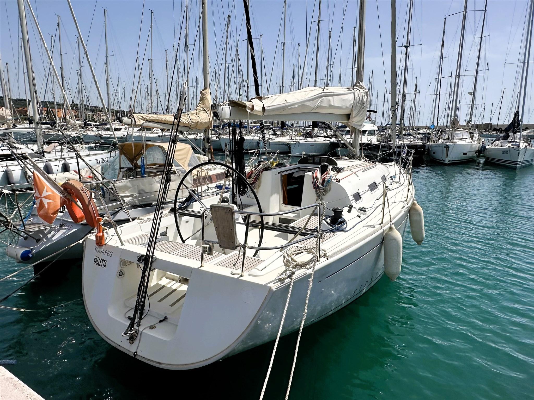 2005 First 36.7 Racer/Cruiser for sale YachtWorld
