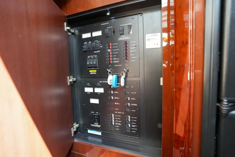 Yacht Photos Pics Electrical control panel inside a 2010 Sea Ray 500 Sundancer yacht.
