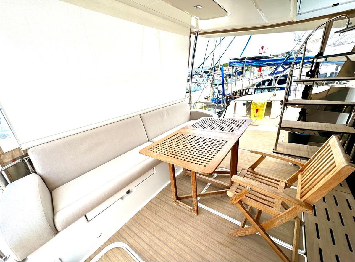 2021 Fountaine Pajot 44 