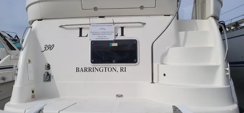  Yacht Photos Pics 2005 Sea Ray 390 Motor Yacht docked in Barrington, RI.