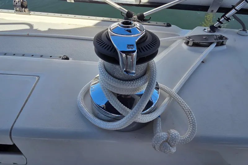  Yacht Photos Pics Winch on 2007 Catalina 42 MkII sailboat deck with coiled rope.