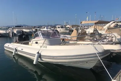 2015 Capelli Tempest 900 WA