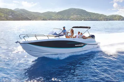 2025 Quicksilver Activ 755 Sundeck