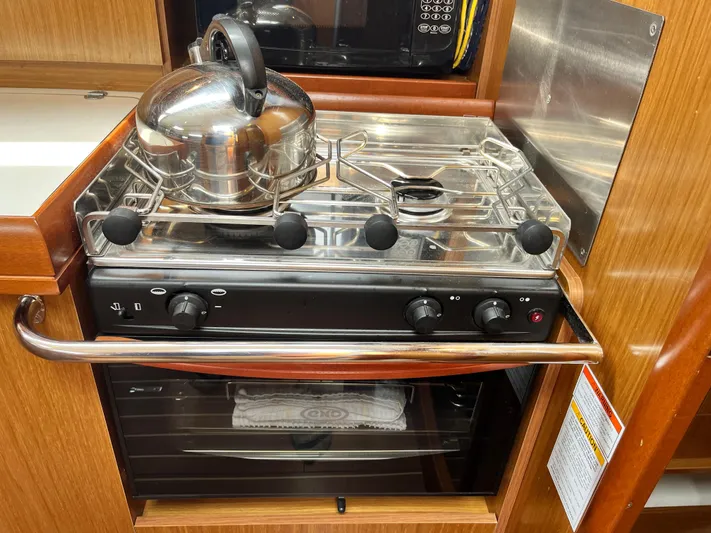 Miss Charlotte Yacht Photos Pics 