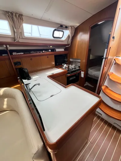 Miss Charlotte Yacht Photos Pics 