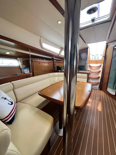 Miss Charlotte Yacht Photos Pics 