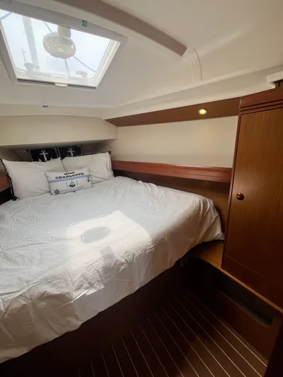 Miss Charlotte Yacht Photos Pics 