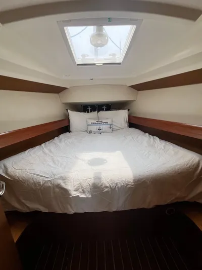 Miss Charlotte Yacht Photos Pics 