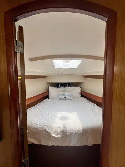 Miss Charlotte Yacht Photos Pics 