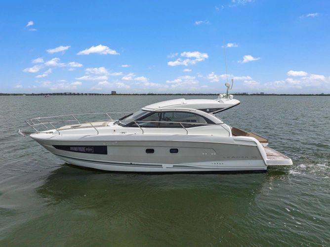 2016 Jeanneau Leader 36