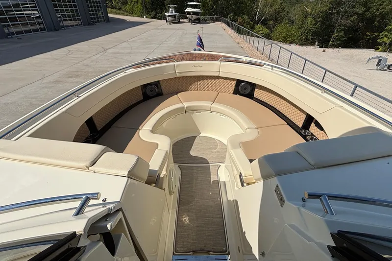  Yacht Photos Pics 2021 Chris-Craft Calypso 35 boat with spacious seating and elegant design.