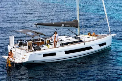 2025 Dufour 44