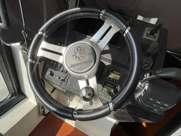 Funkytown 2 Yacht Photos Pics 