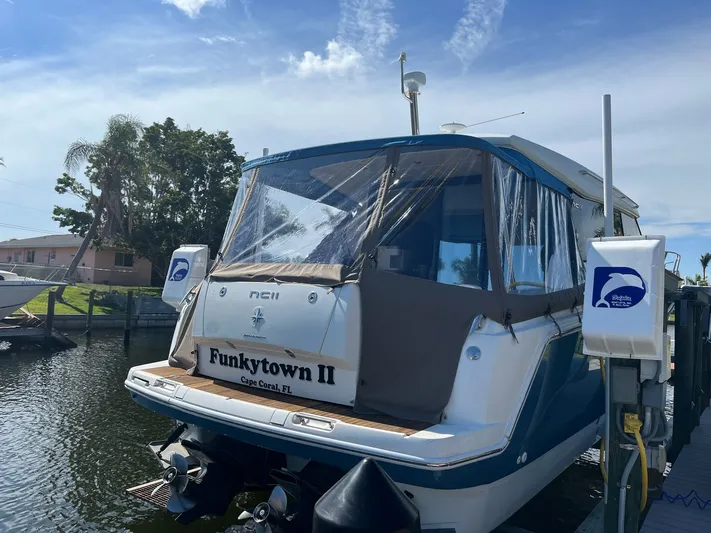 Funkytown 2 Yacht Photos Pics 