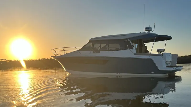 Funkytown 2 Yacht Photos Pics 