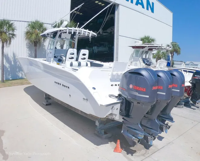 Higher Power Yacht Photos Pics 2017 Cape Horn 36XS boat with triple Yamaha outboard engines.