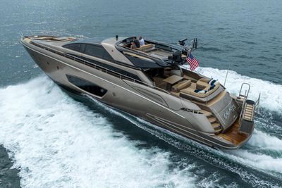 Yacht