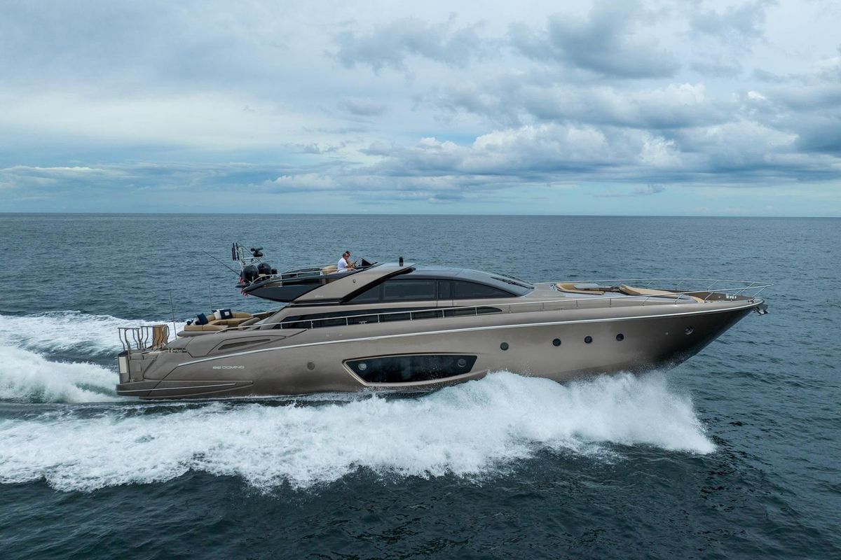 2012 Riva 86 