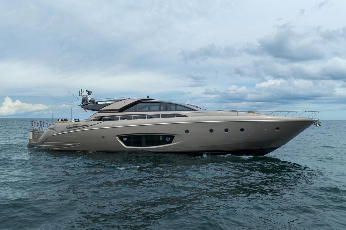 2012 Riva 86 