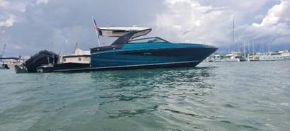 2021 40' Sea Ray-400 SLX OB Pompano Beach, FL, US