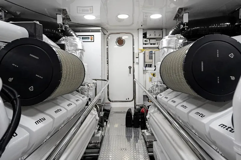 Bella Lisa Yacht Photos Pics Engine room of 2020 Ocean Alexander 100 Skylounge Megayacht with MTU engines.