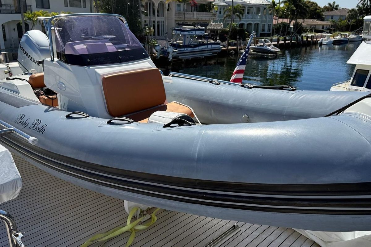 2020 Ocean Alexander 100 