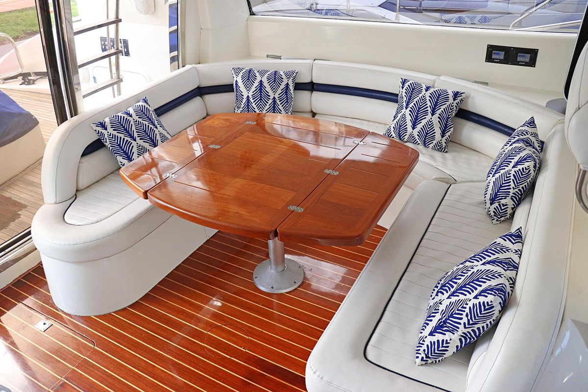 2000 Sunseeker 74 