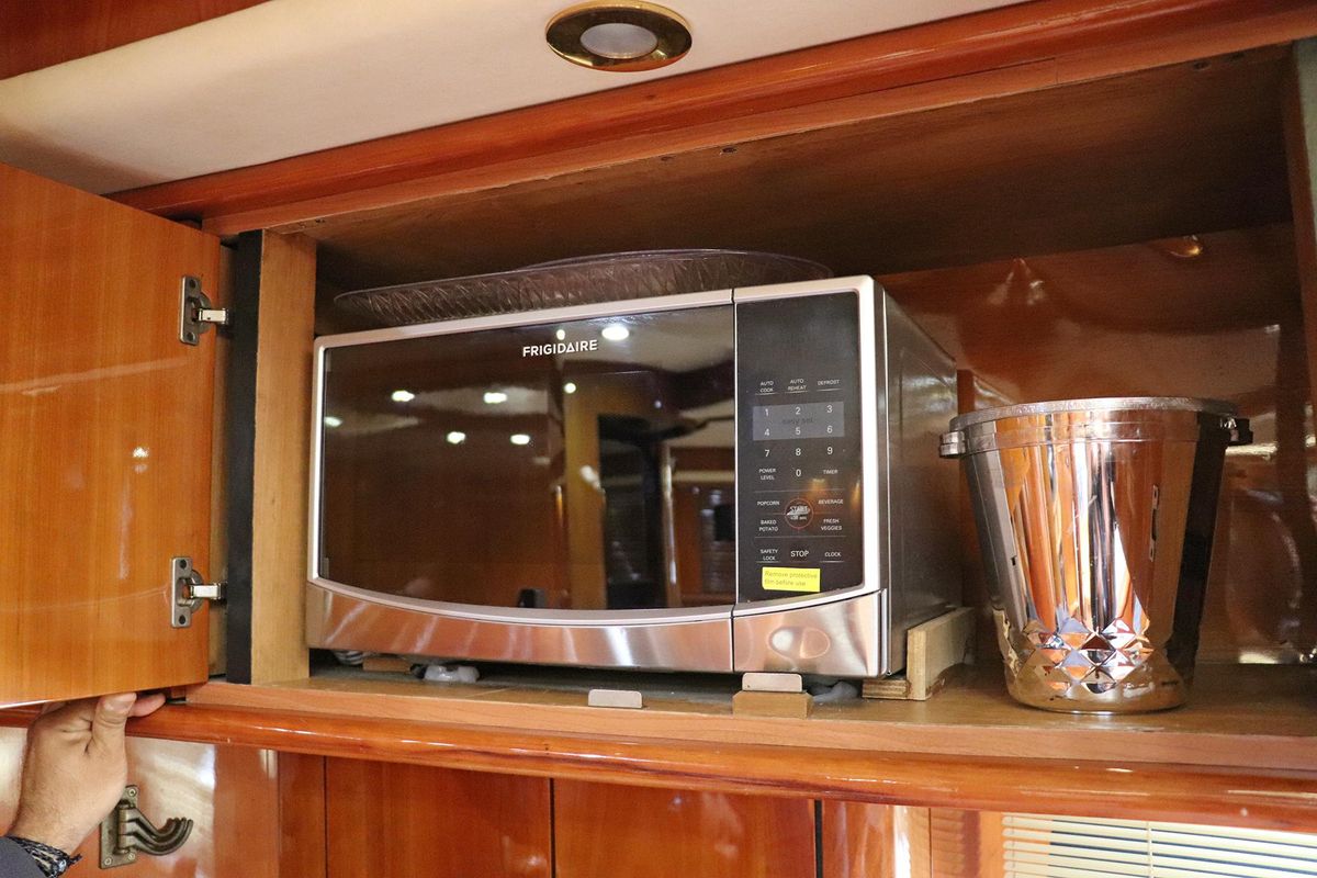 2000 Sunseeker 74 