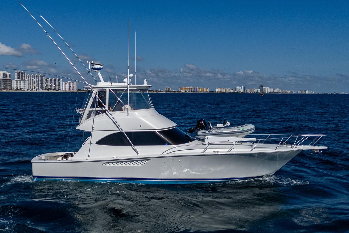 2016 Viking 46 