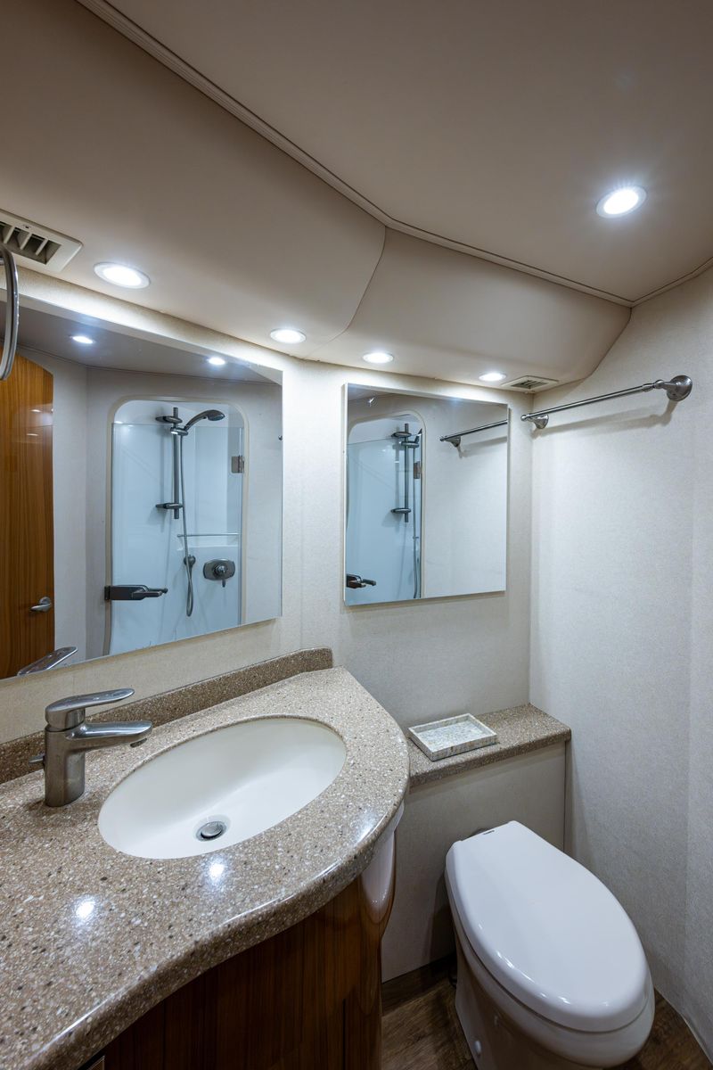 2016 Viking 46 
