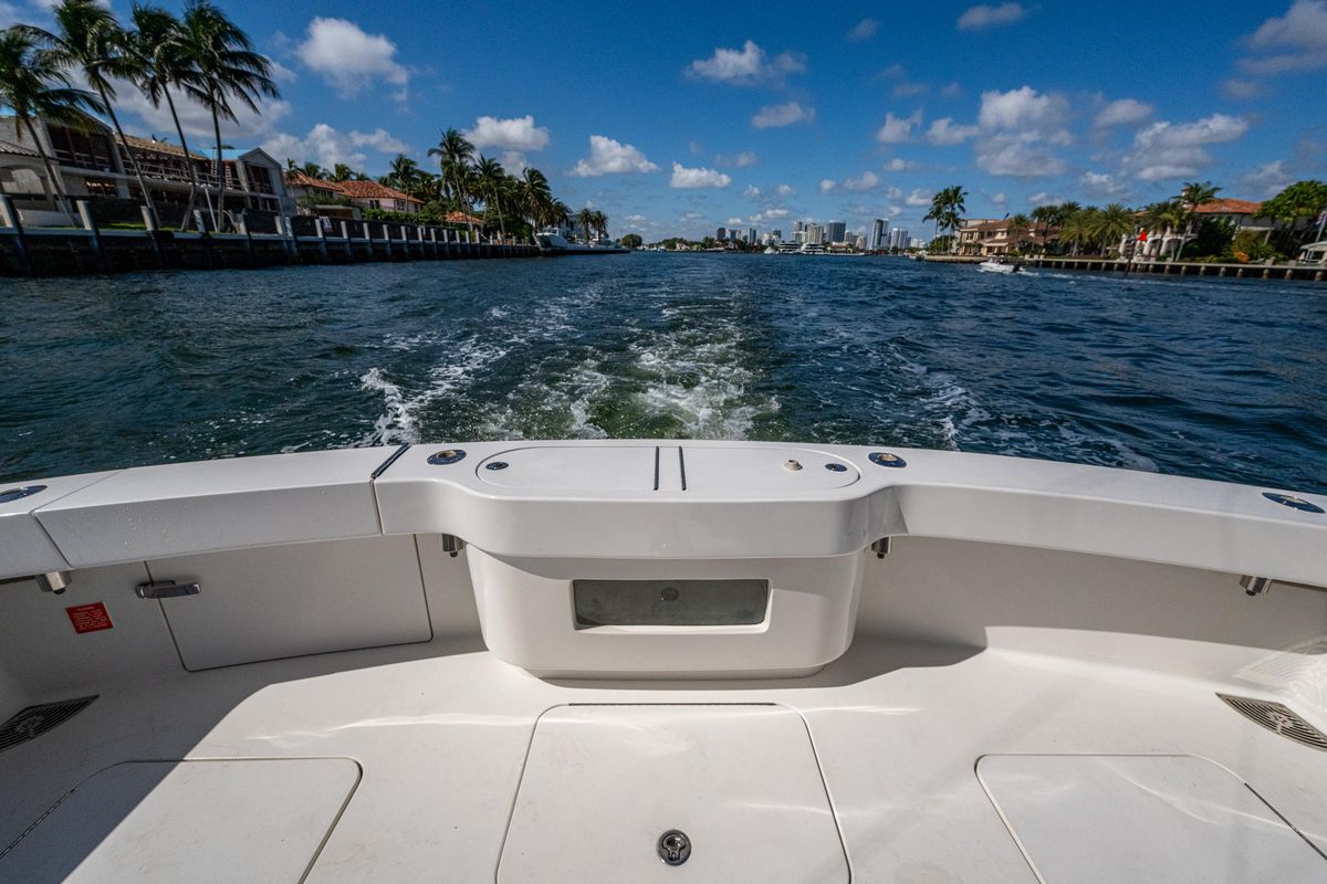 2016 Viking 46 