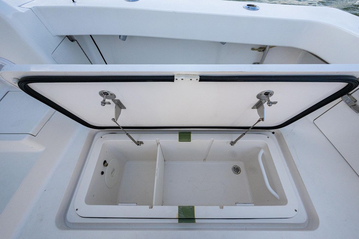 2016 Viking 46 