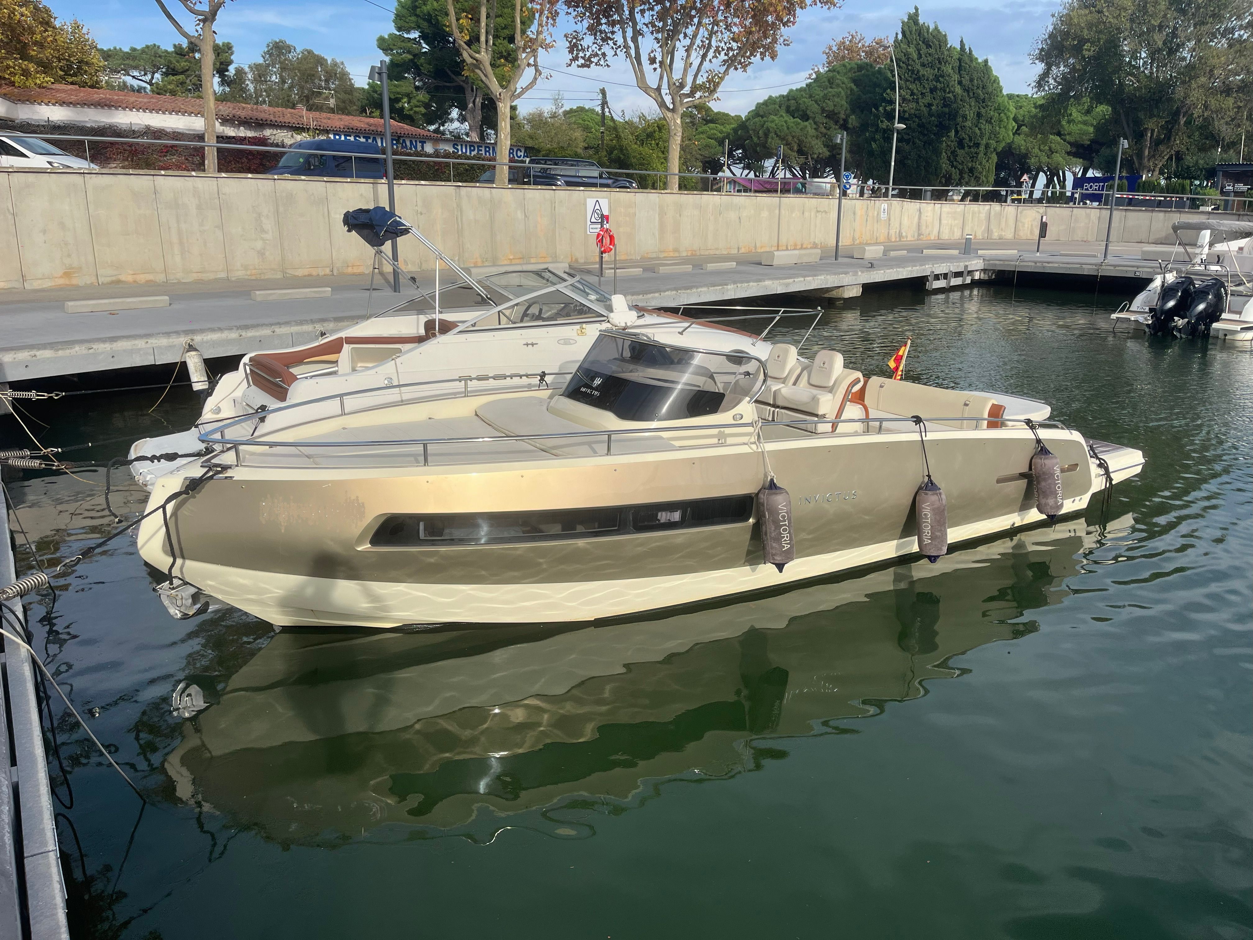 2017 Invictus 280 GT