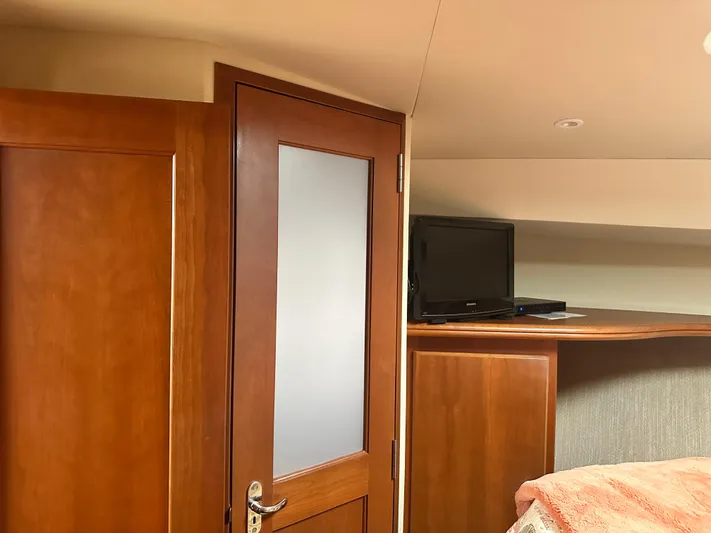 Ther Yacht Photos Pics 