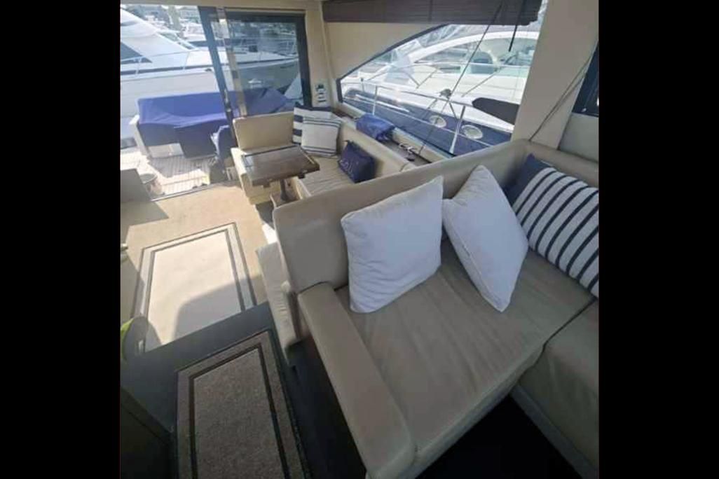 2015 Fairline 48 