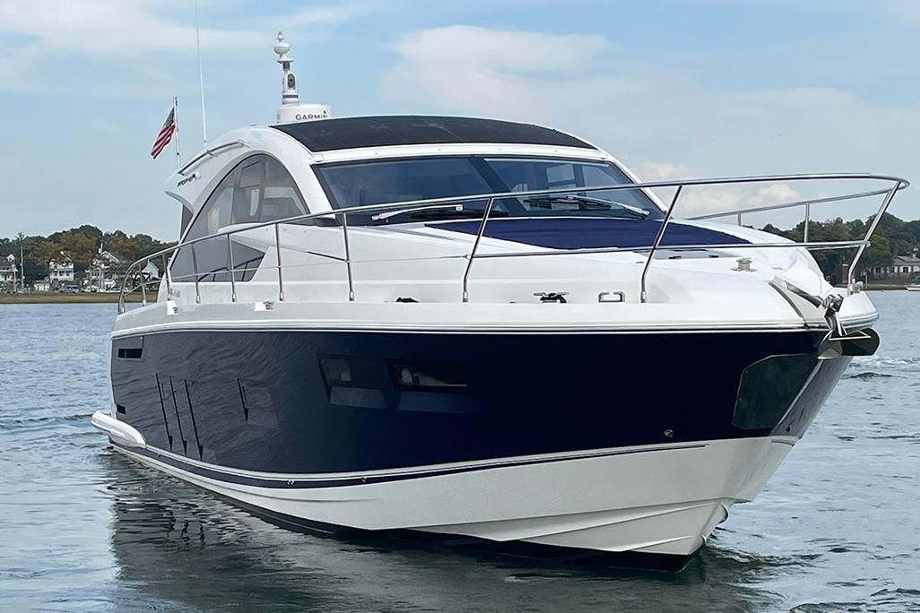2015 Fairline 48 