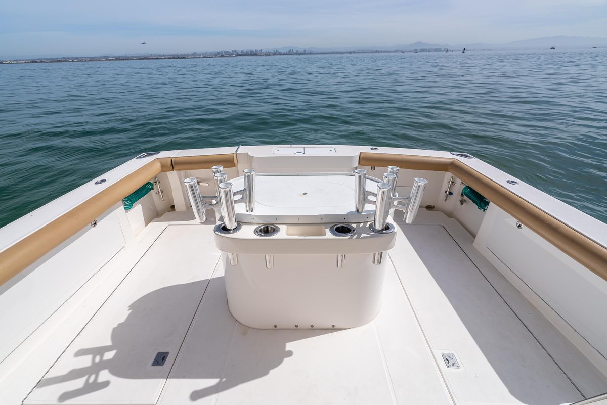 2004 Cabo 48 