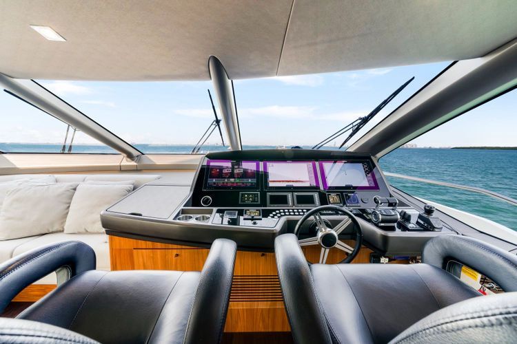 2020 Sunseeker 76 