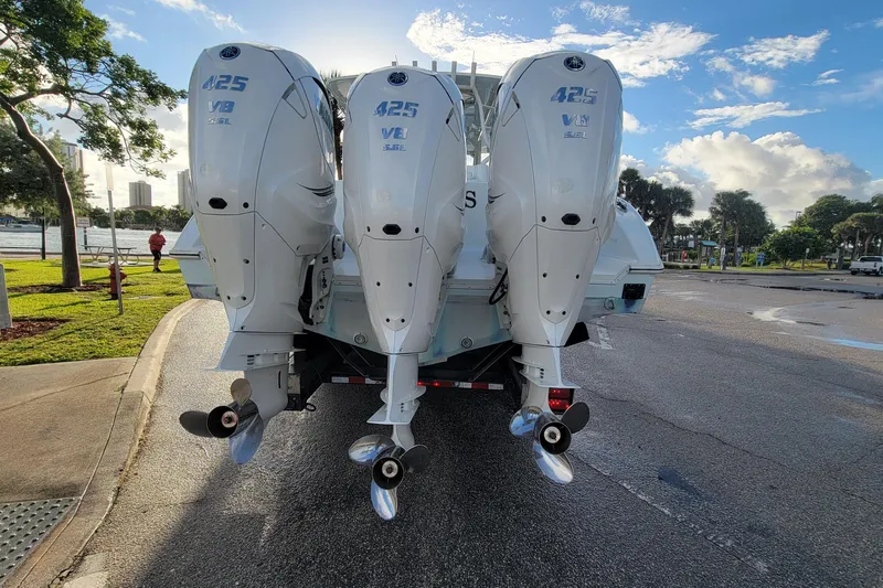  Yacht Photos Pics 2022 Yellowfin 42 Offshore boat with triple Yamaha 425 V8 outboard engines.