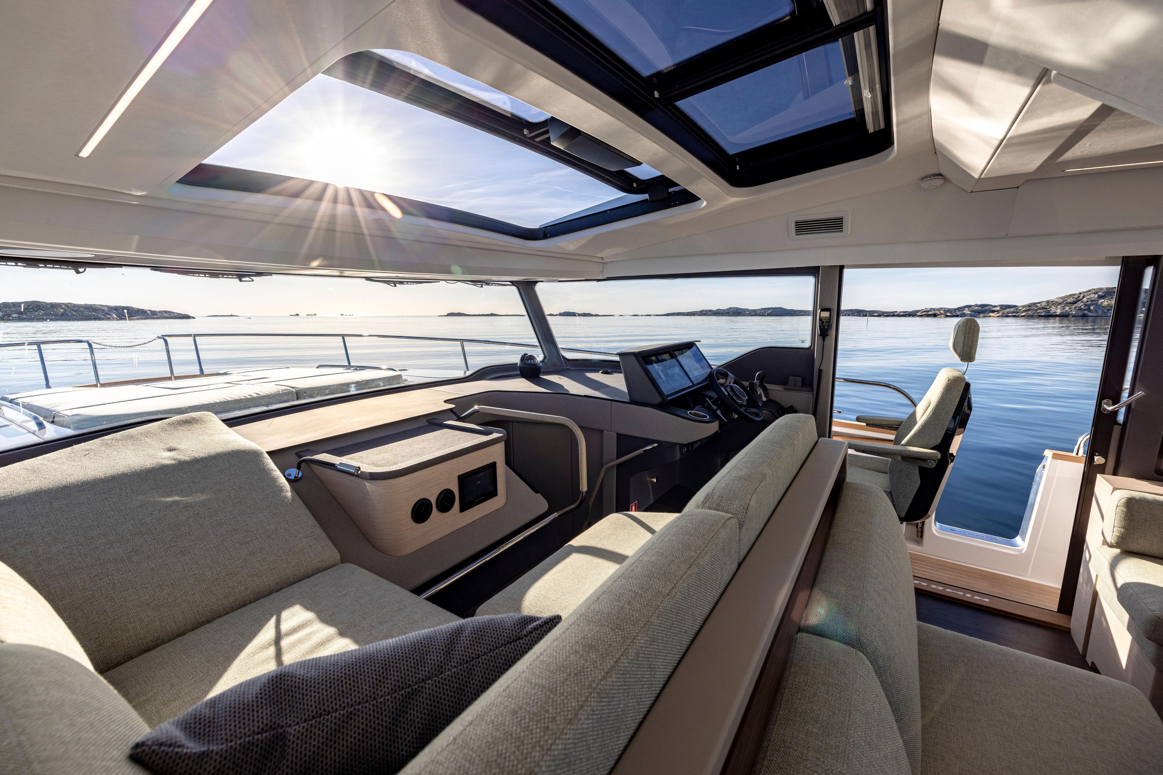 Yacht