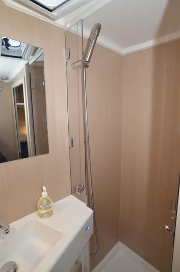 Marie Katherine Yacht Photos Pics Beneteau Oceanis 40.1 2022 bathroom with modern shower and sink.