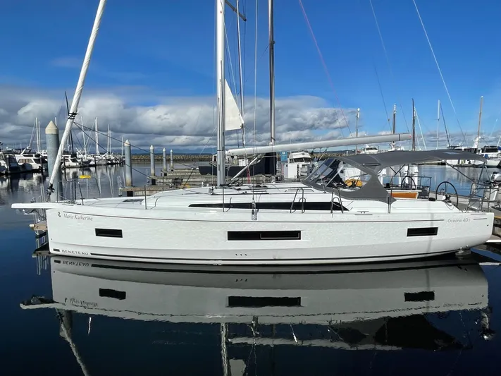 Marie Katherine Yacht Photos Pics 